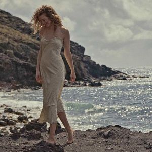 NWT Doen Calsi Dress